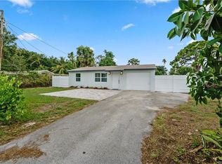 5718 Dryden Rd, West Palm Beach, FL 33415
