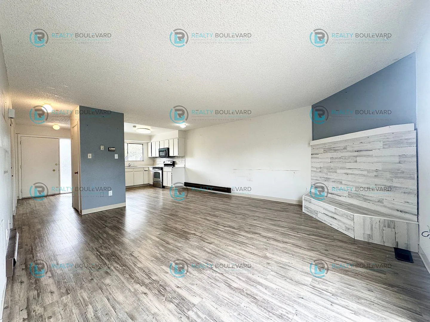 Charming 2-Bedroom, 1.5-Bathroom Condo in Reno! — Photo 3
