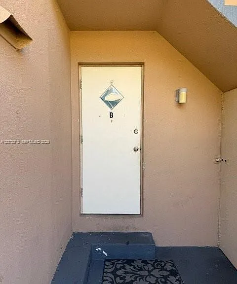 1750 Madison St #2 — Photo 1