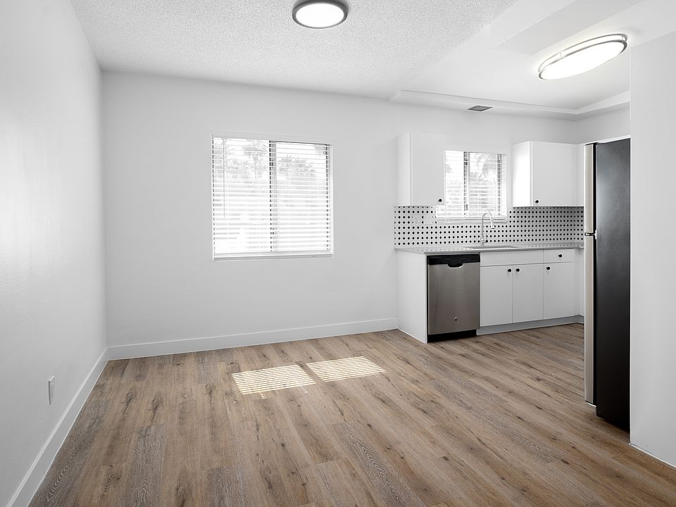 Separate dining area