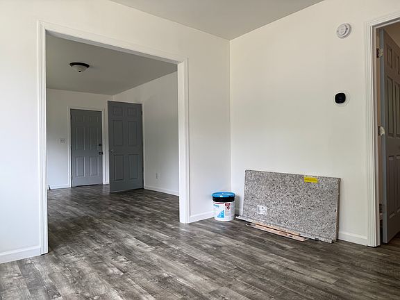5th image of 304 E Harris St APT 1