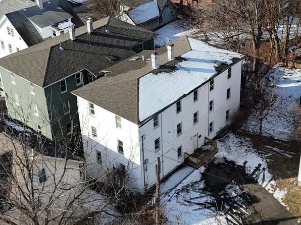 132 Beaver St APT 1, New Britain, CT 06051