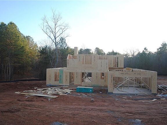 4th image of 953 Roundtop Rd