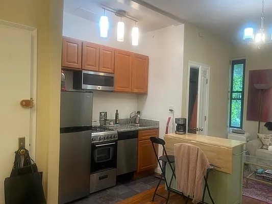 Rented by Oxford Property Group | media 17