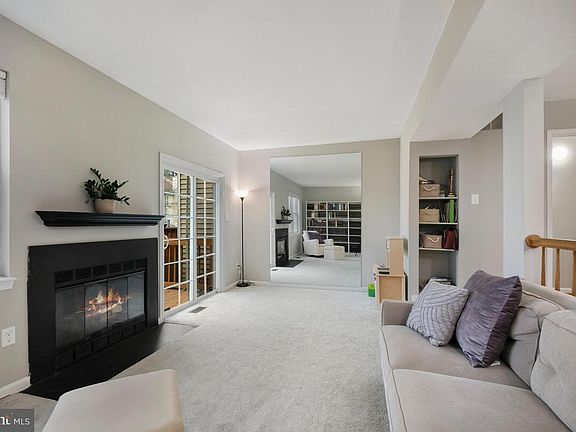 4th image of 15611 Ambiance Dr