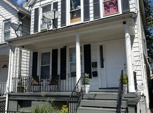 25 Hartwell St, New Brunswick, NJ 08901