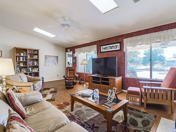 5th image of 24424 S McCorkindale Ct