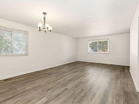 5th image of 4944 W 8th St Rd