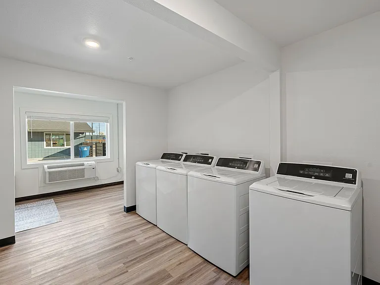 Nova Apartments — Photo 27