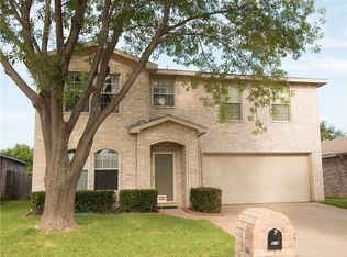 909 Mill Branch Dr, Garland, TX