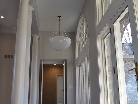 4th image of 39128 Glenlivet Ct