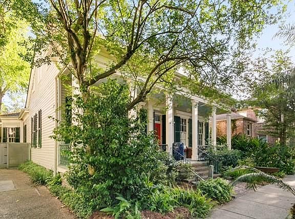 2nd image of 4624 Prytania St