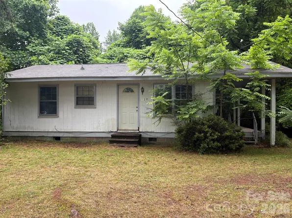 128 Burrell Mountain Rd, Brevard, NC 28712