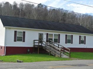 535 Fudges Creek Rd, Barboursville, WV 25504