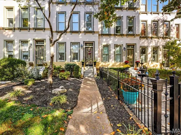 2215 Park Ave, Saint Louis, MO 63104