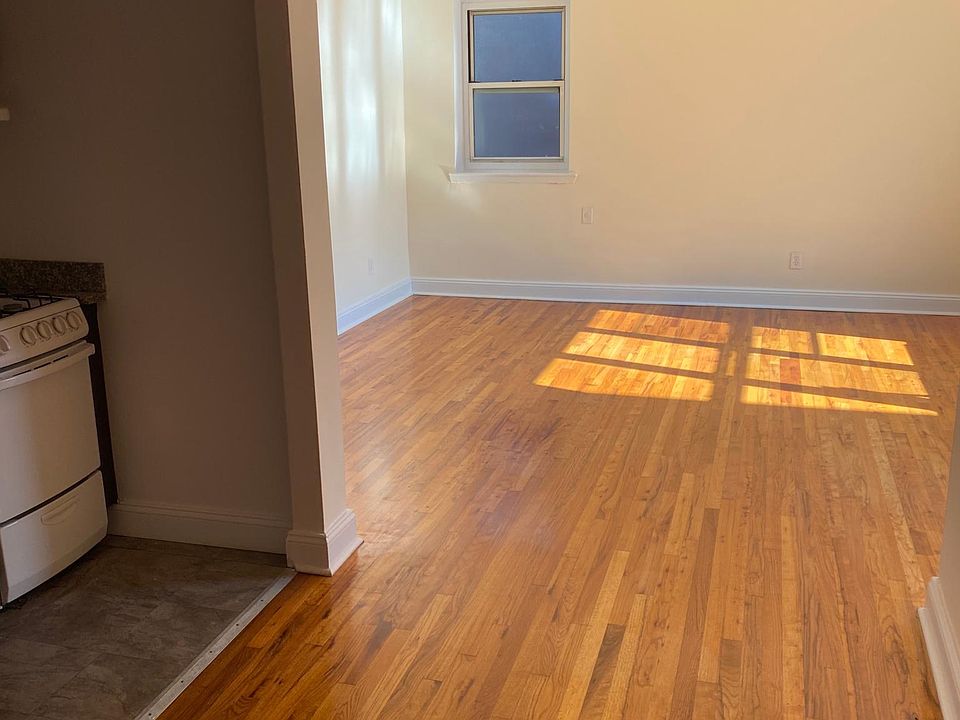 1st image of 14355 41st Ave #602