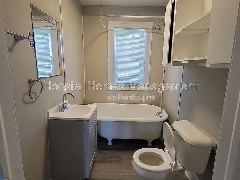83 N Ewing St #85 — Photo 16