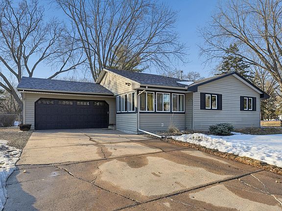 2nd image of 11416 River Hills Dr