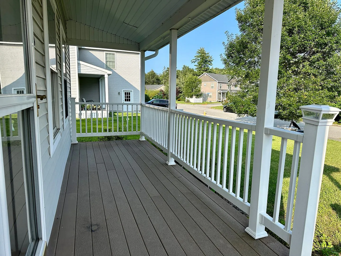 Like New 3BR, 1.5 bathroom Colonial For Rent — Photo 3