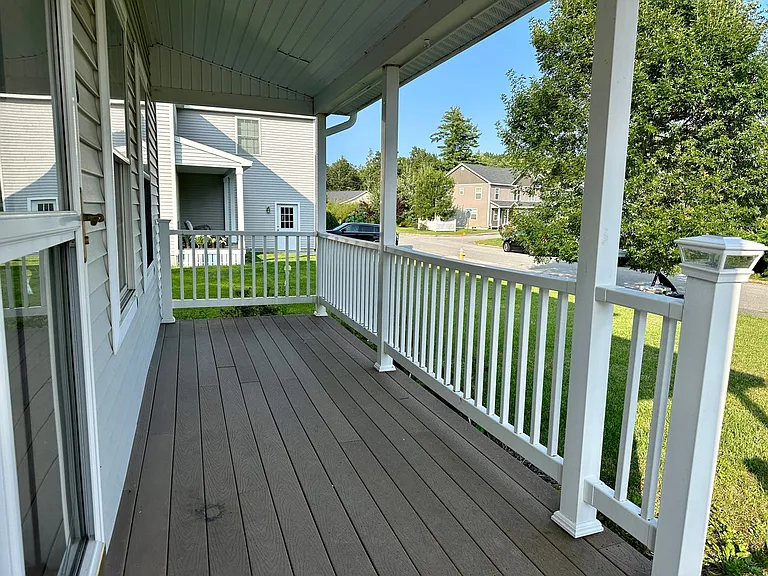 39 Merganser St — Photo 3