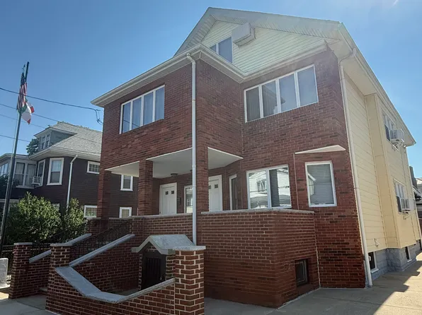 17 Poole St #1, Medford, MA 02155