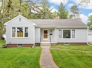 4314 V St, Homestead, IA 52236