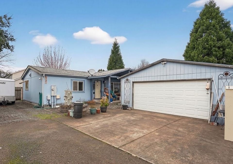 1st image of 2597 SE 67th Ave