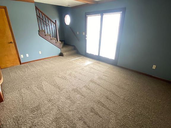 4th image of 812 NE Ball Dr APT A