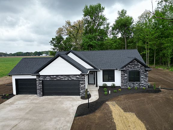 3rd image of 19398 County Road 23
