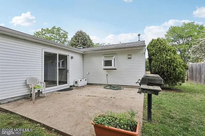 14 Virginia Dr — Photo 12
