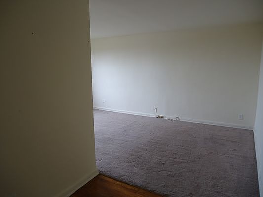 2nd image of 75-20 113th St #6L