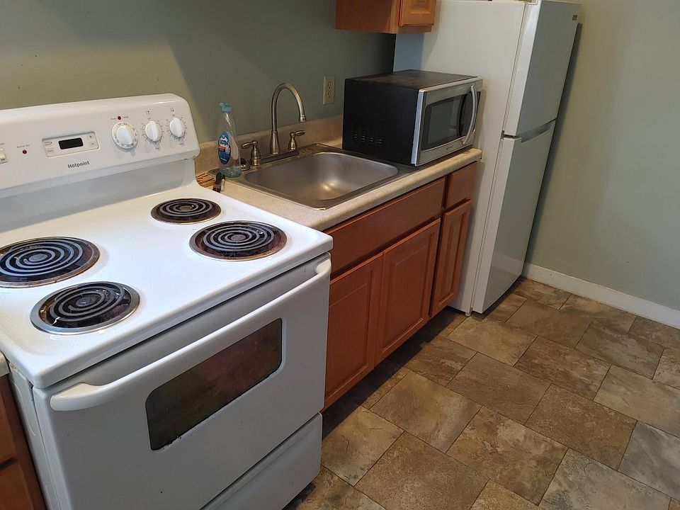 2nd image of 1259 2nd St #2