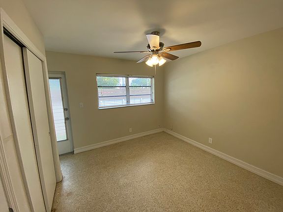 5th image of 507 SE 16th Ct #8