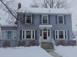 3222 Wenonah Ave, Berwyn, IL 60402