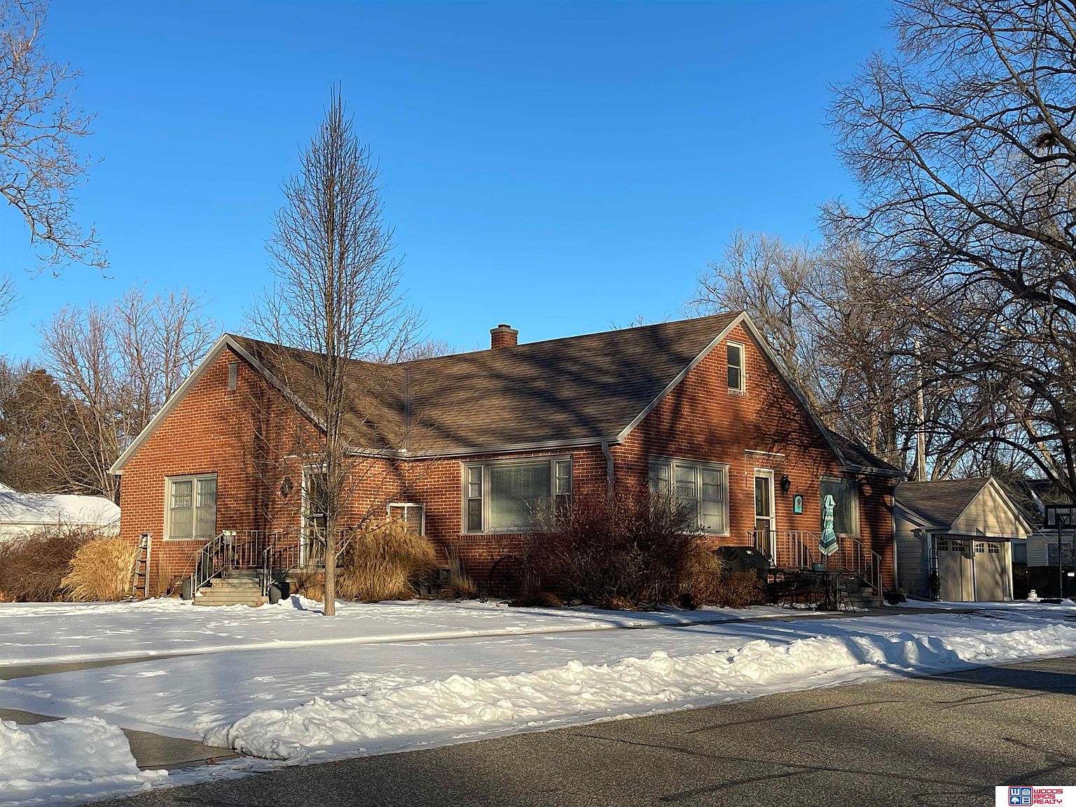 715 E 4th St, Stromsburg, NE 68666 Zillow