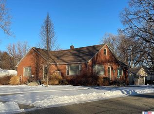 715 E 4th St, Stromsburg, NE 68666