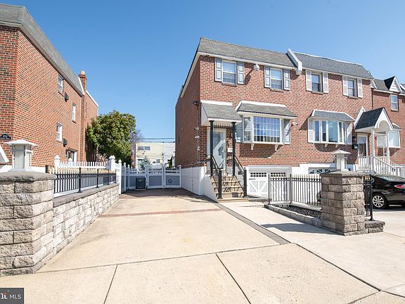 5th image of 3759 Genesee Dr