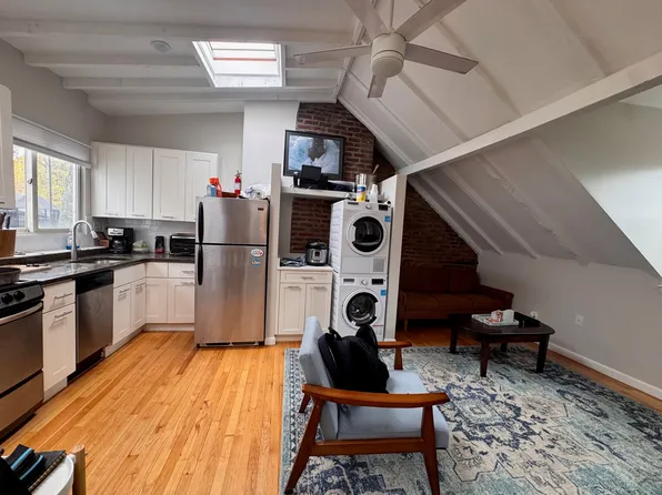 15 Bond St, Boston, MA