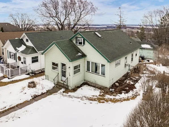 2872 Wellington St, Duluth, MN 55806