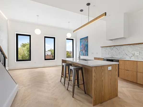 129 Malcolm X Blvd APT 4, Brooklyn, NY 11221