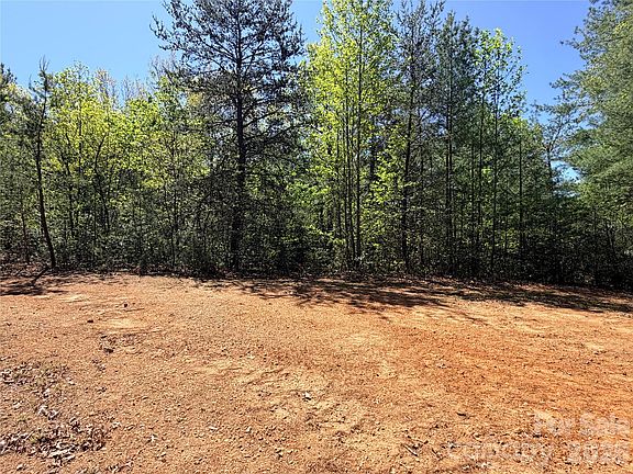 4th image of Staghorn Rd #160 & 161