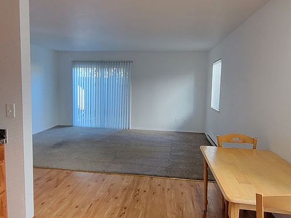 4th image of 2107 NW Highland Dr APT 1