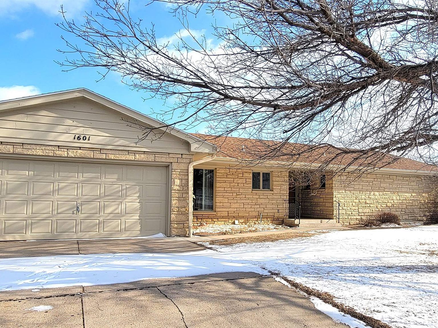 1601 Norris Ave, Mccook, NE 69001 Zillow