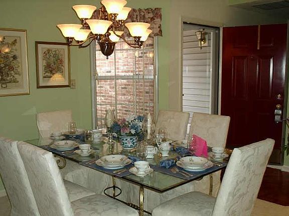 4th image of 7124 E Woodgate Dr