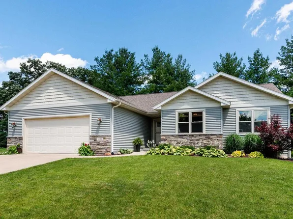 1101 Virgin Lake Drive, Stoughton, WI 53589