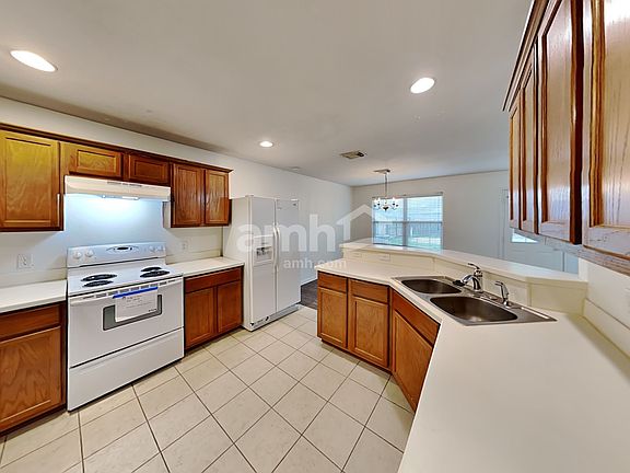 3rd image of 11110 Opatrny Meadows Ln
