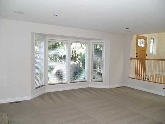 5th image of 13531 124th Ct NE