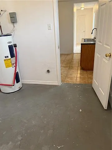 4121 Duplessis St #C — Photo 13