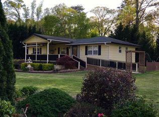 42 Robert Stephens Rd, Newnan, GA 30263