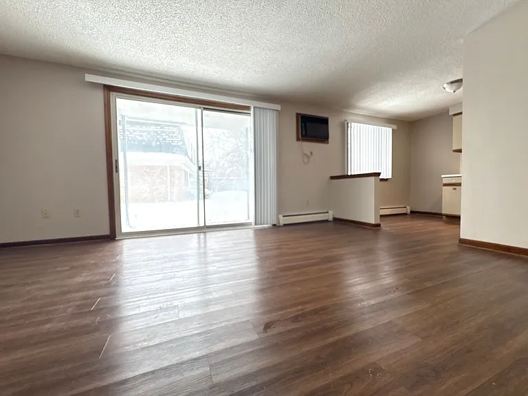 Sunset Court — Photo 19